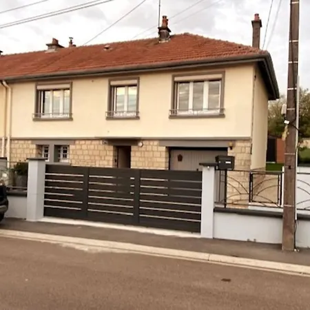 La Maison Sous Charmois Verdun-sur-Meuse