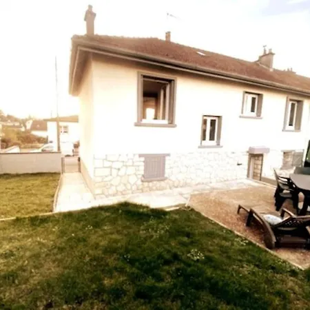 Holiday home La Maison Sous Charmois *